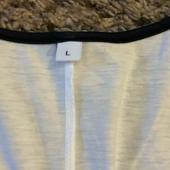 Floral Black and White Women's dress - Picture 2 of 2